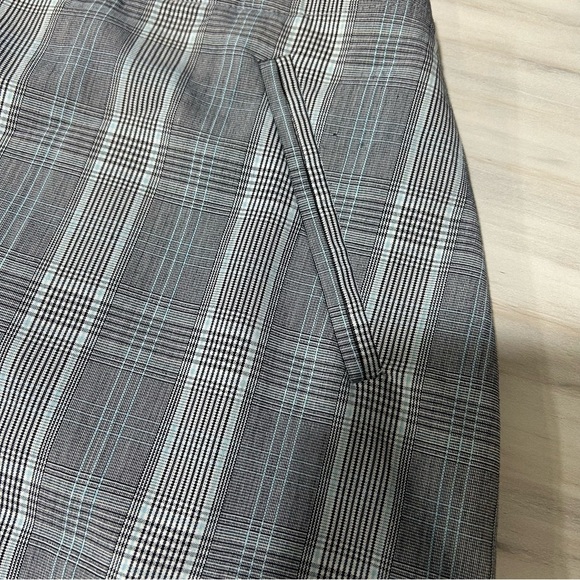 ⭐️ Cracked Wheat Gray A-Line Mini Skort- Y2K- size 16 - Picture 2 of 6